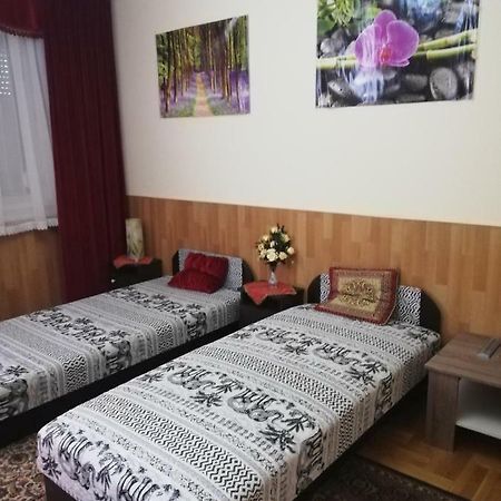 Szoboszlofonix Vendeghaz Hotell Hajdúszoboszló Eksteriør bilde